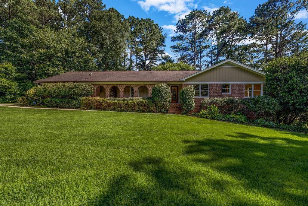 2585 Regency Dr., Tucker, GA 30084