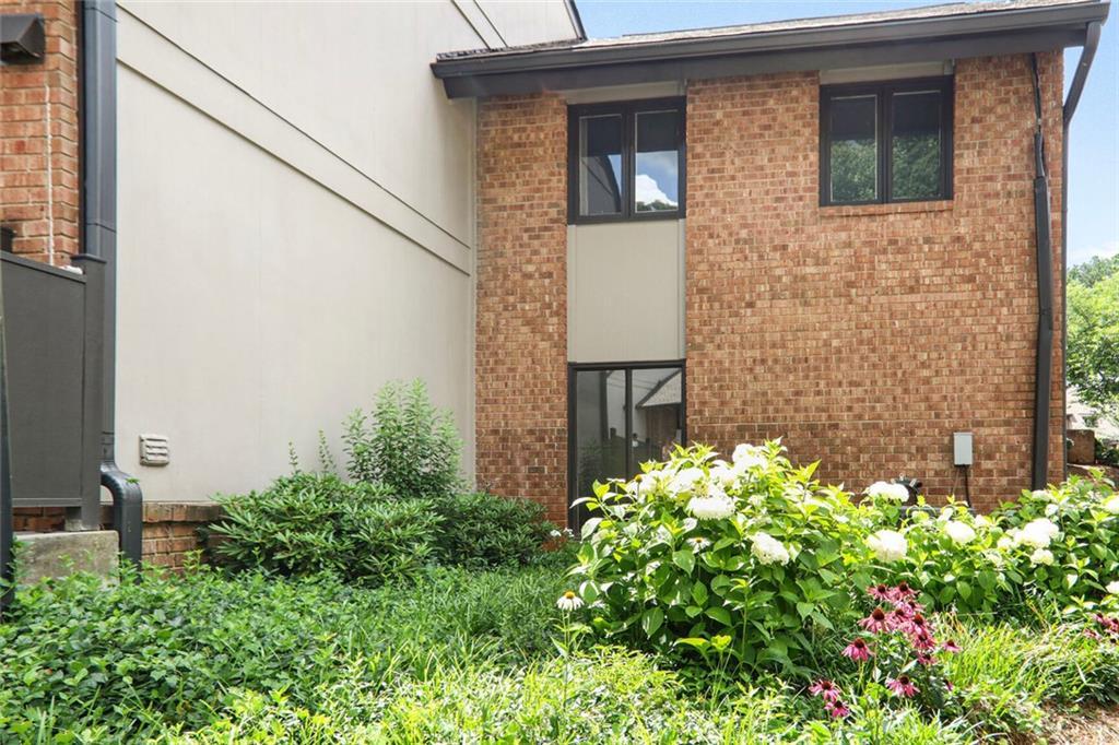 3268 Clairmont North Rd., Brookhaven, GA 30329