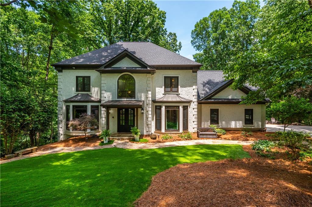 210 Hunters View, Roswell, GA 30075