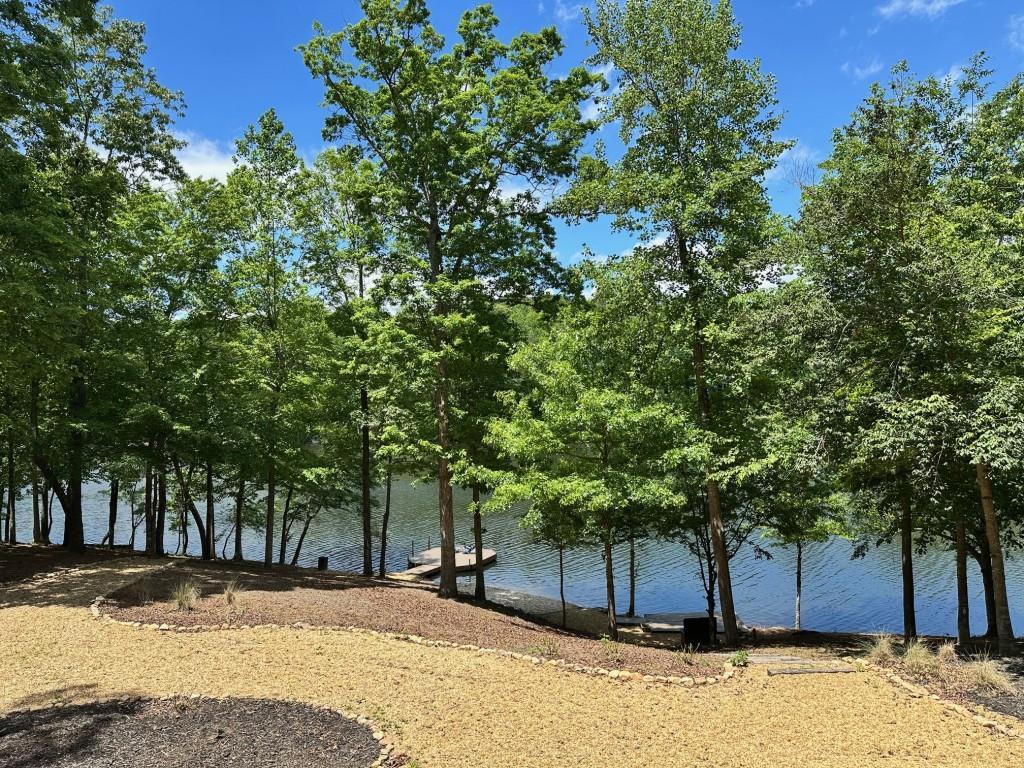 8316 Hewlett Rd., Sandy Springs, GA 30350