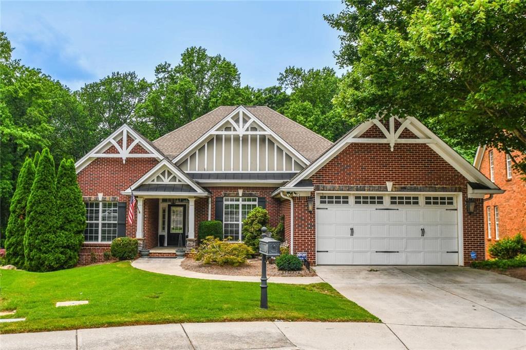 1173 Saint Charles Pl., Gainesville, GA 30501
