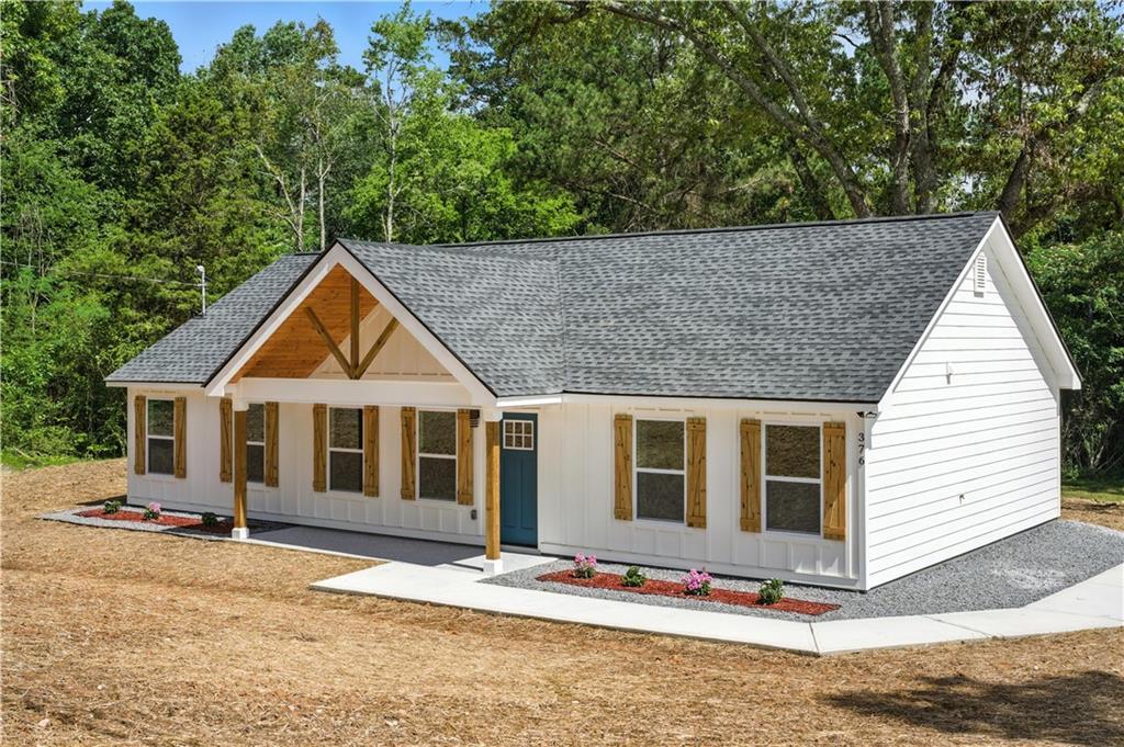 376 Wayside Ln., Dallas, GA 30132