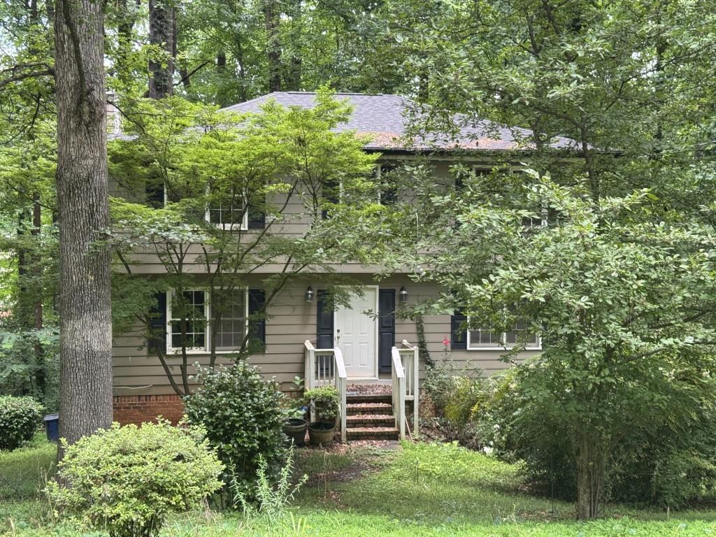 372 Nalley Dr., Stone Mountain, GA 30087