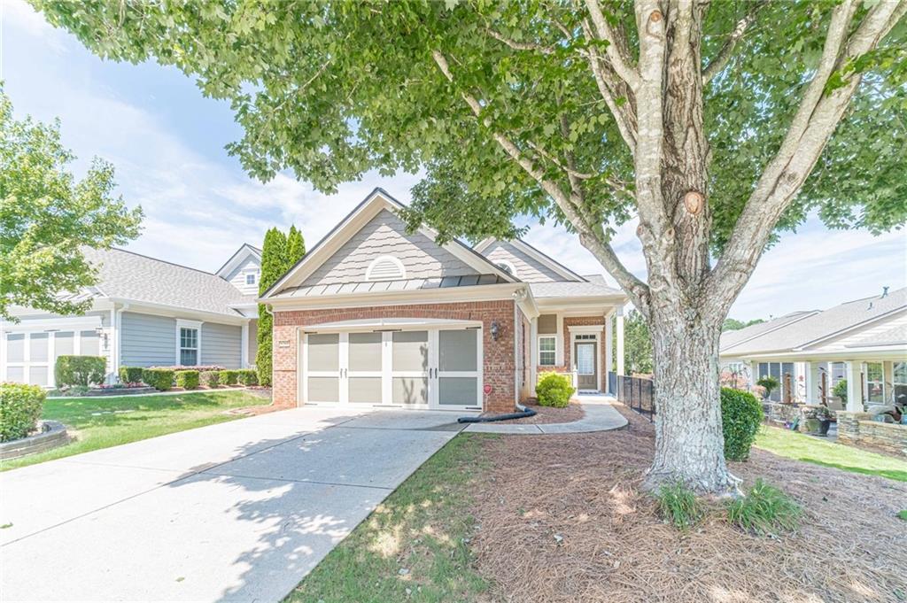 6260 Brookside Ln., Hoschton, GA 30548
