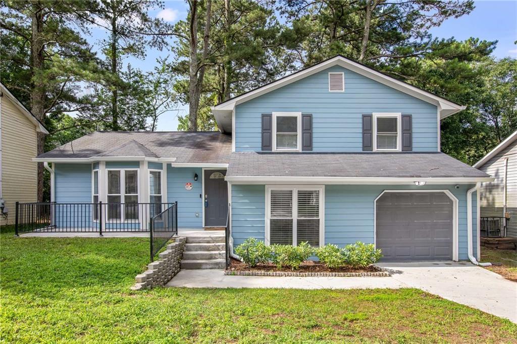 6176 Hyde Park Ln., Lithonia, GA 30058