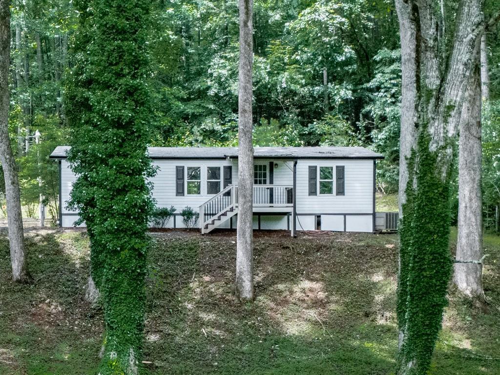 337 Theodore Cox Cir., Canton, GA 30114