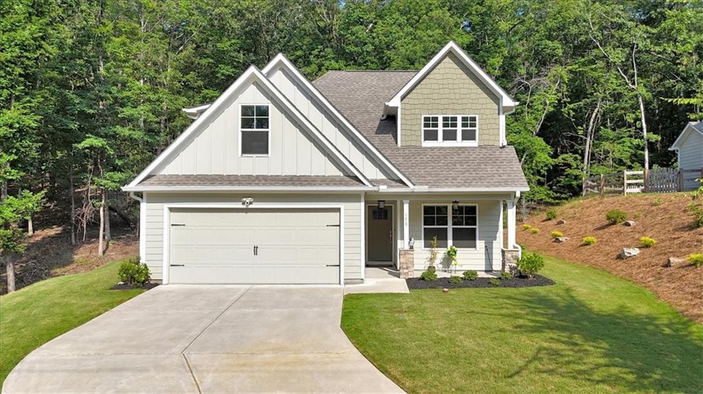 173 Ridgewood Dr., Waleska, GA 30183