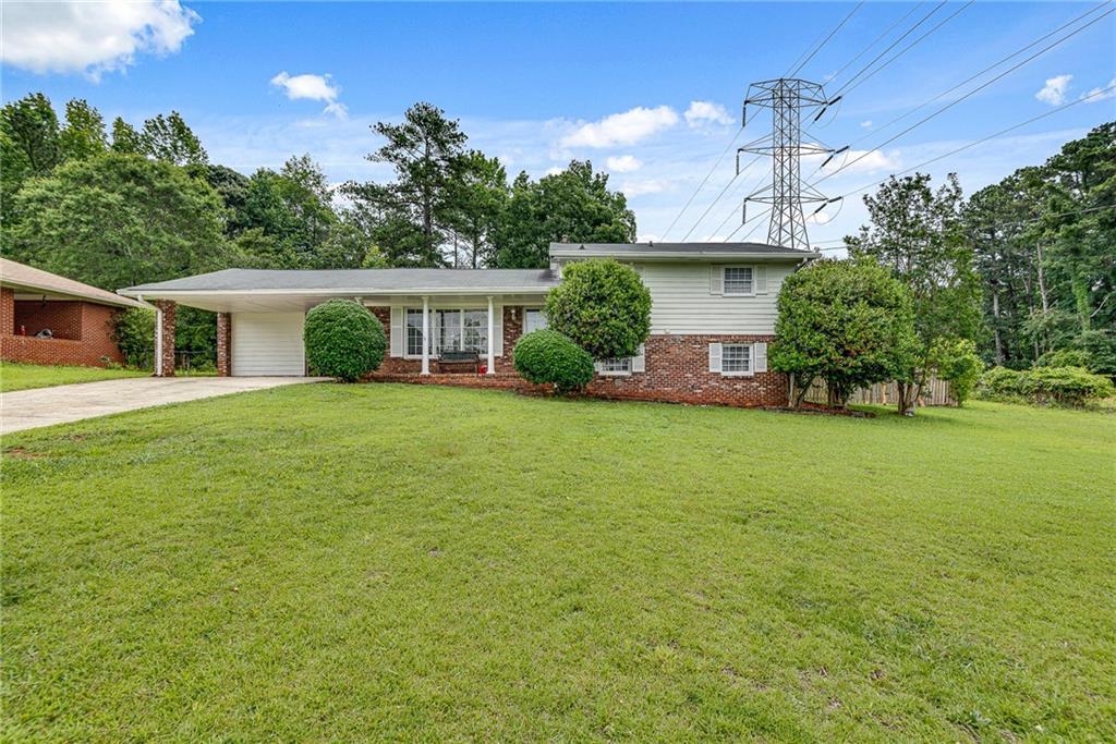 5440 Huron Dr., Lake City, GA 30260