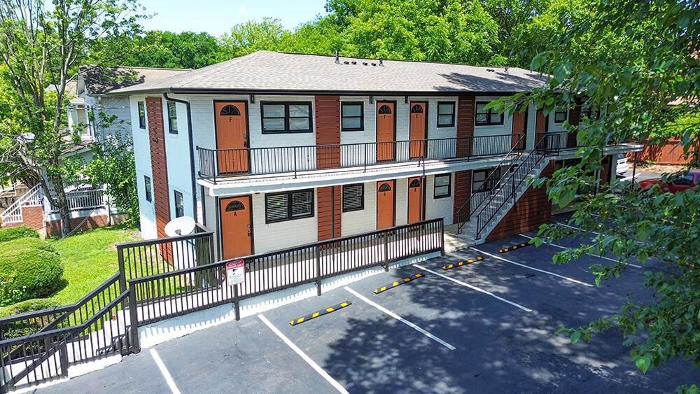 692 Smith St., Atlanta, GA 30310