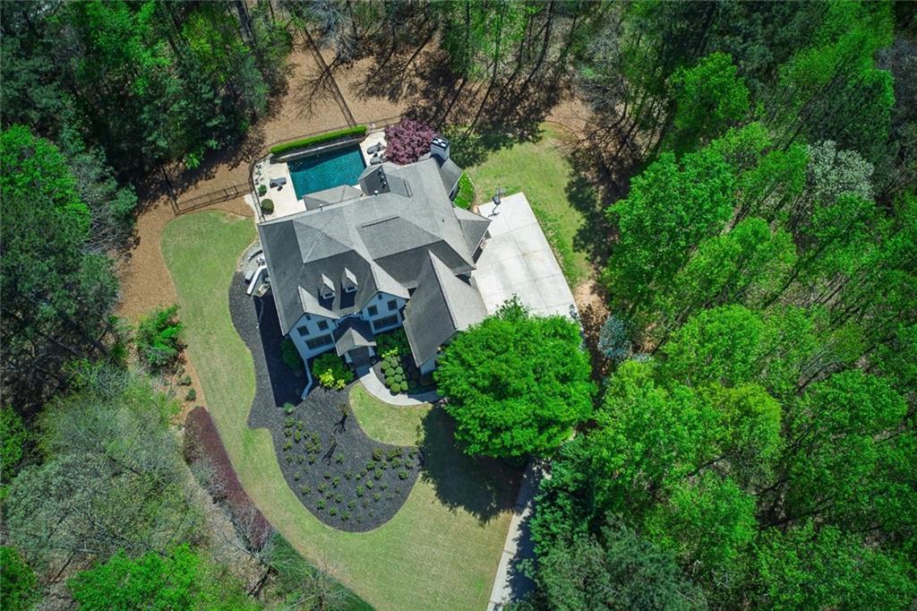 921 Accipiter Way, Ball Ground, GA 30107