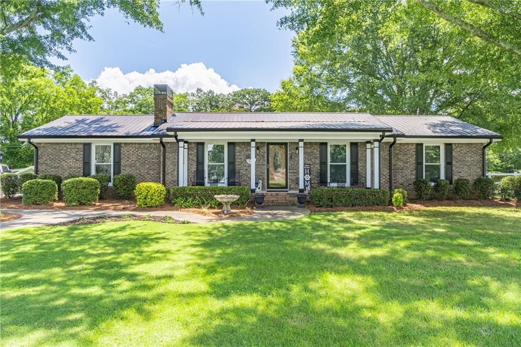 3152 H D Atha Rd., Covington, GA 30014