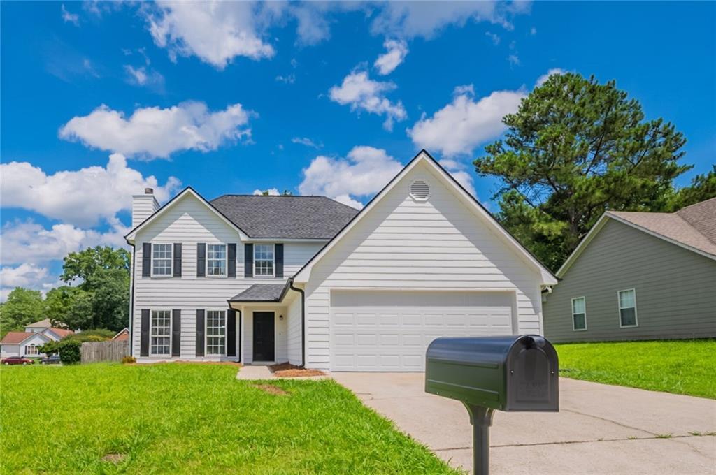 5916 Farmbrook Ln., Rex, GA 30273