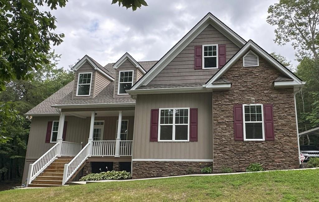 48 Narrow Ln., Dahlonega, GA 30533