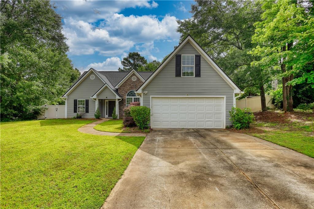556 Walton Dr., Social Circle, GA 30025