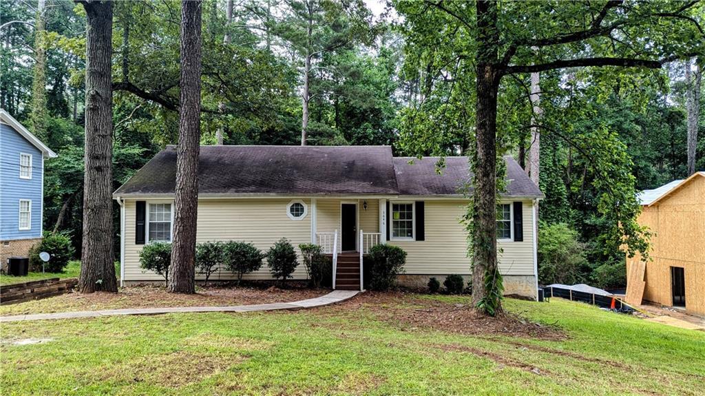 3646 Salem Dr., Lithonia, GA 30038