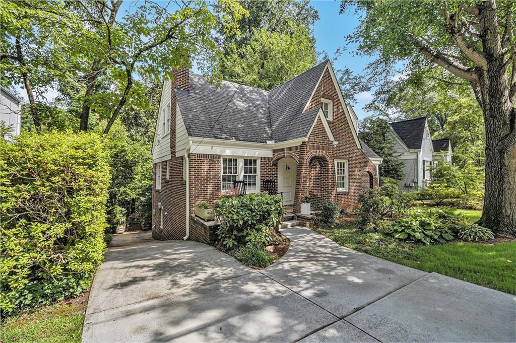 1718 Ridgewood Dr., Atlanta, GA 30307