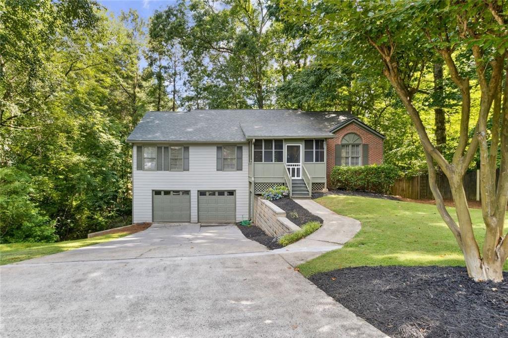3902 Robin Court Ct., Acworth, GA 30101