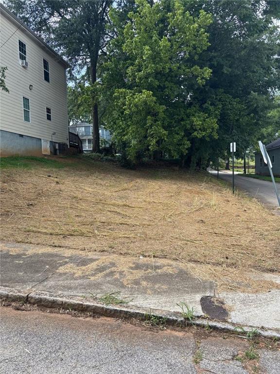 655 Lester St., Atlanta, GA 30314