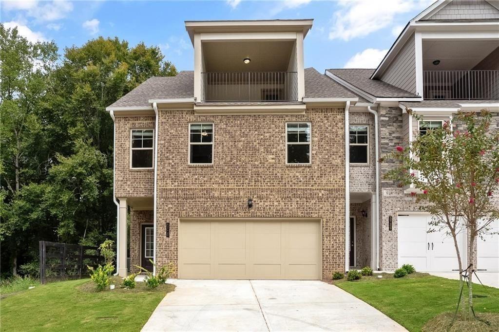 5715 Rocky Falls Dr., Suwanee, GA 30024