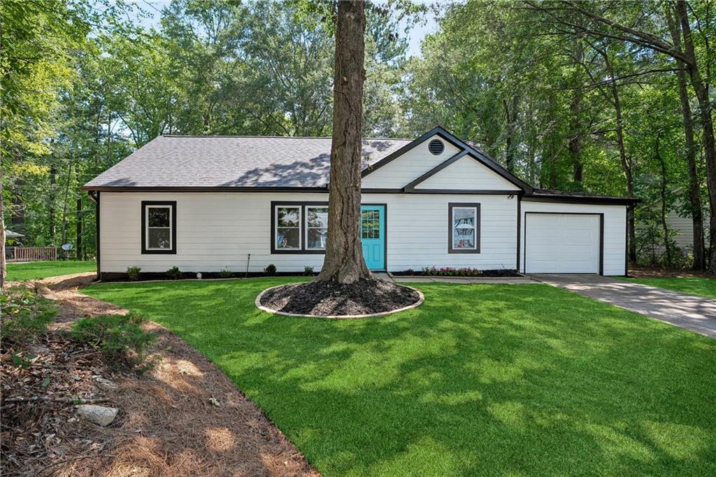 110 Peridot Pl., Atlanta, GA 30349