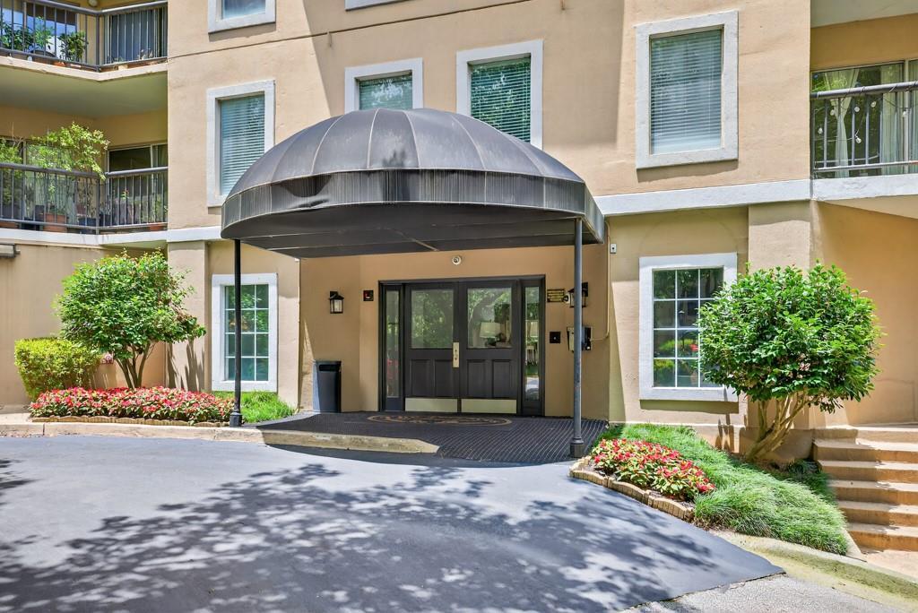 1 Biscayne Dr. #112, Atlanta, GA 30309