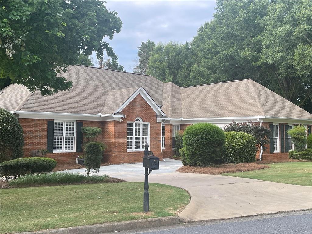 5005 Johns Creek Ct., Alpharetta, GA 30022