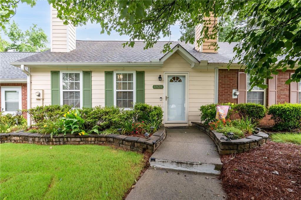 1926 Cheatham Woods Dr., Marietta, GA 30008