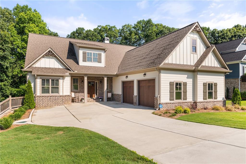 5821 Abbey View Ct., Clermont, GA 30527