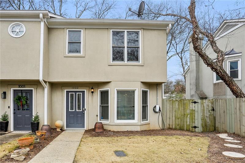 1002 Defoors Landing, Atlanta, GA 30318
