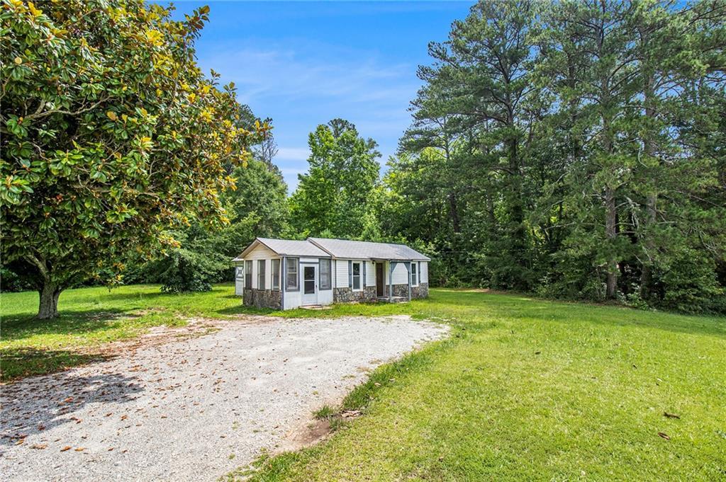 1186 Eastview Rd., Conyers, GA 30012