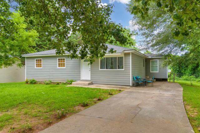 2199 Clairmont Cir., Snellville, GA 30078