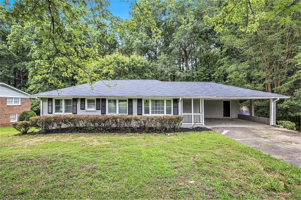 637 Carlouetta Rd., Mableton, GA 30126