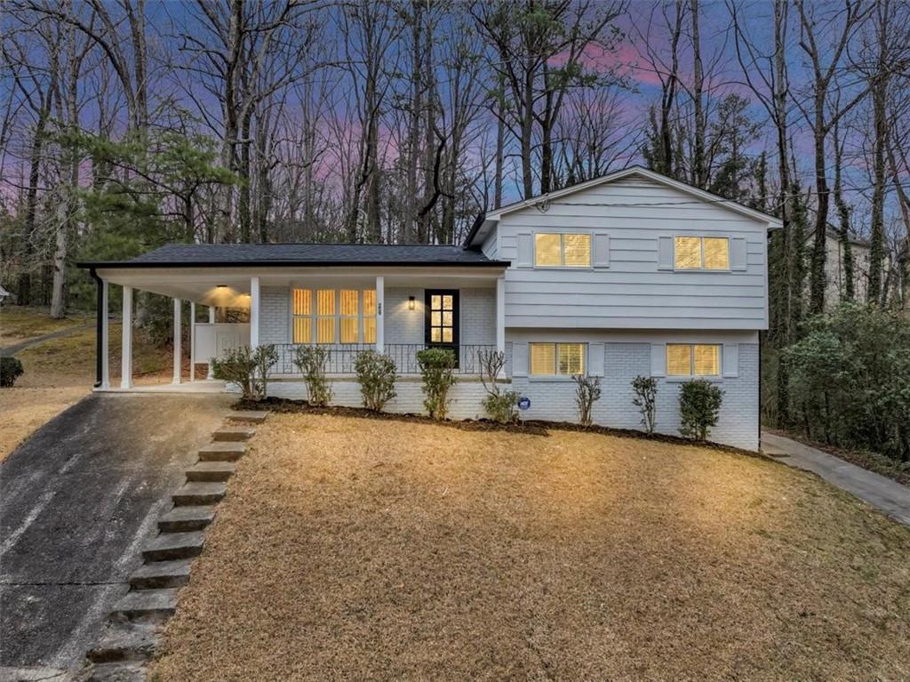 847 Magna Carta Dr., Atlanta, GA 30318