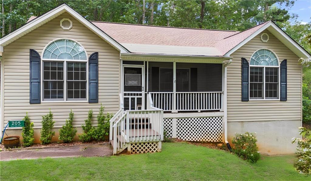 205 River Flow Dr., Dahlonega, GA 30533