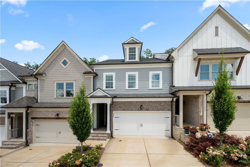 402 Retreat Ln., Canton, GA 30114