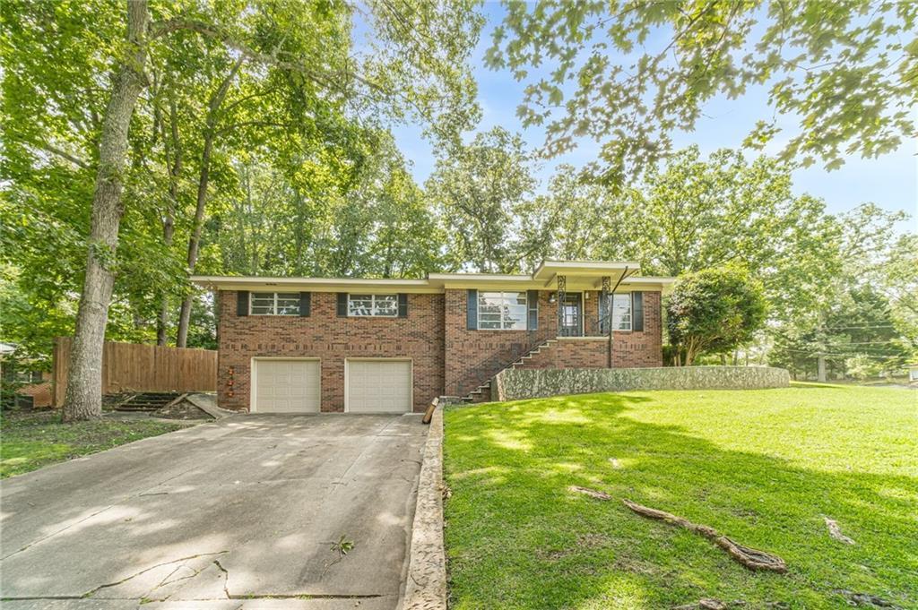397 Hollywood Cir., Gainesville, GA 30501