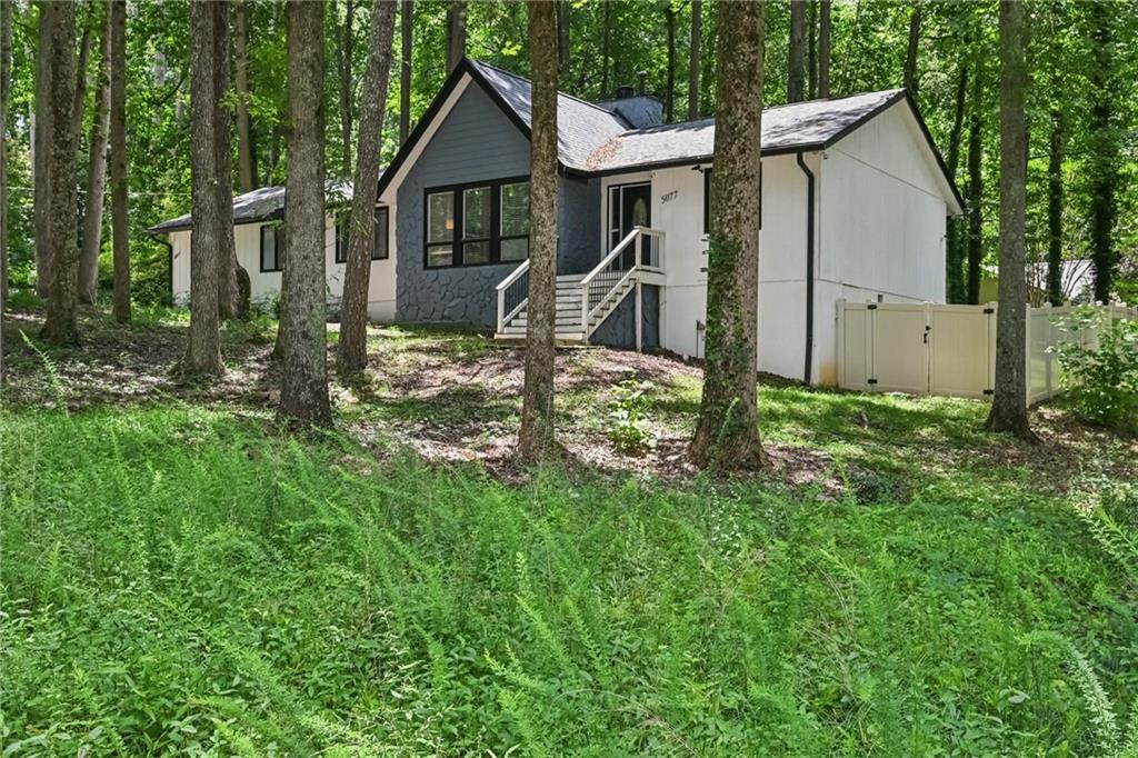 5077 Martindale Ln., Stone Mountain, GA 30088