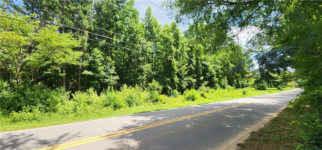 8225 Rivertown Rd., Fairburn, GA 30213