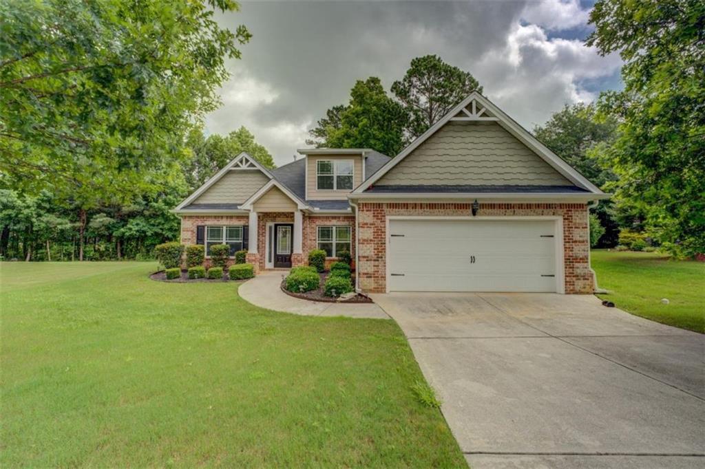 9187 Plantation Cir., Covington, GA 30014