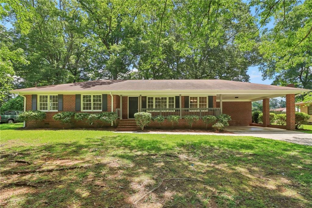 726 Sherwood Dr., Griffin, GA 30224
