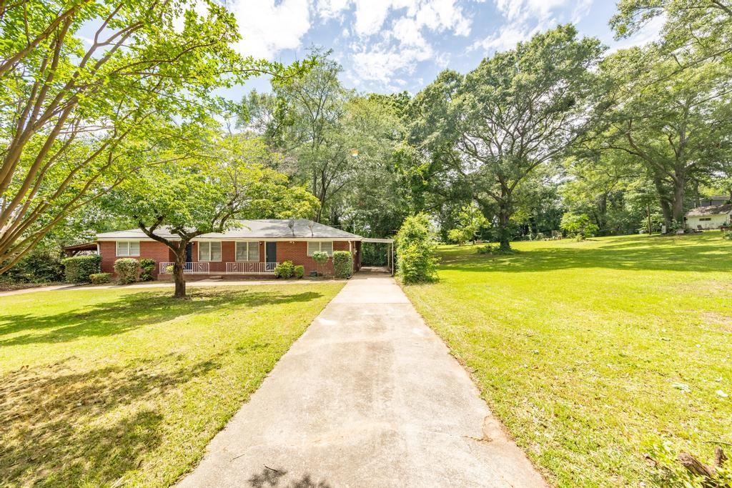 5952 Medlock Ave., Austell, GA 30106