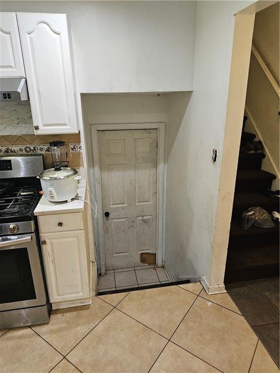 616 Burnt Creek Way, Lilburn, GA 30047