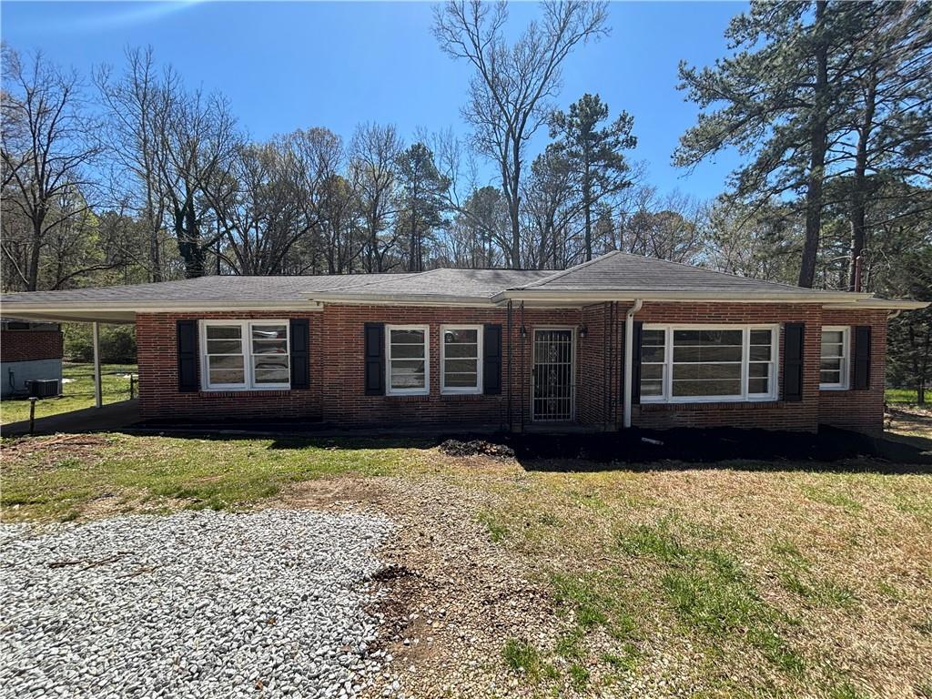 2103 River Rd., Ellenwood, GA 30294
