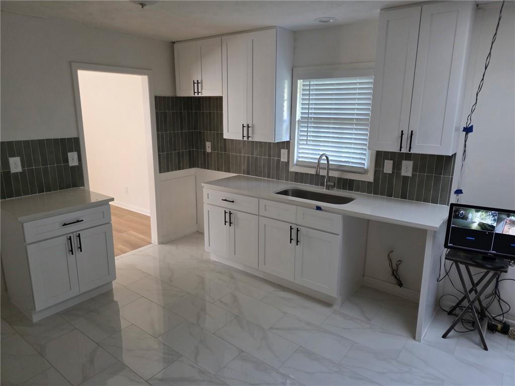 5400 Louis Xiv Ln., Atlanta, GA 30349