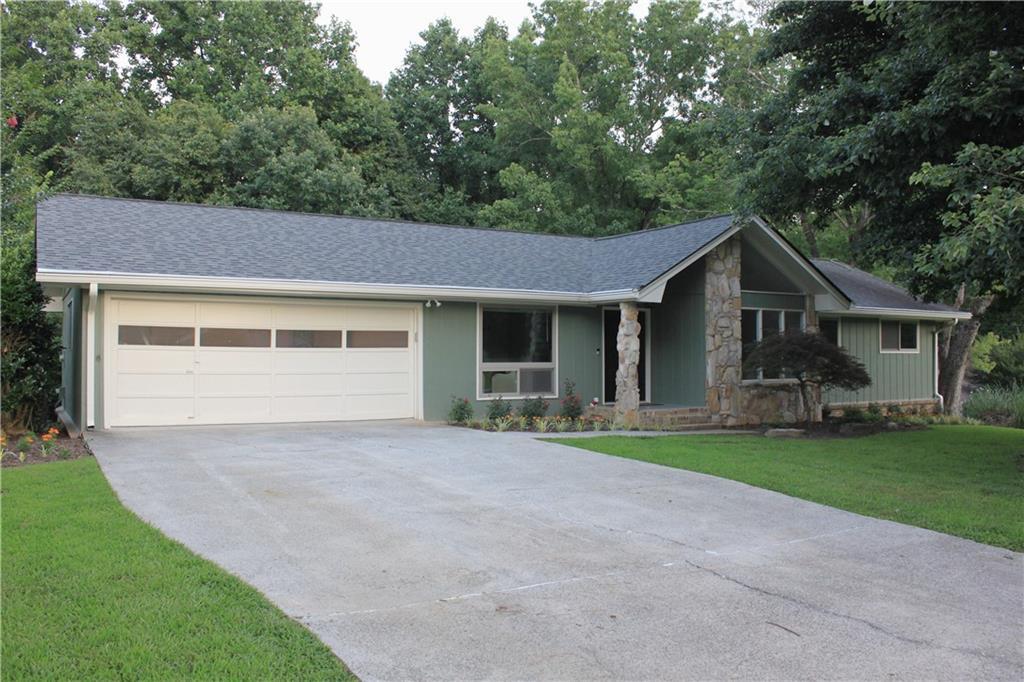 6878 Vic Ar Rd., Atlanta, GA 30360