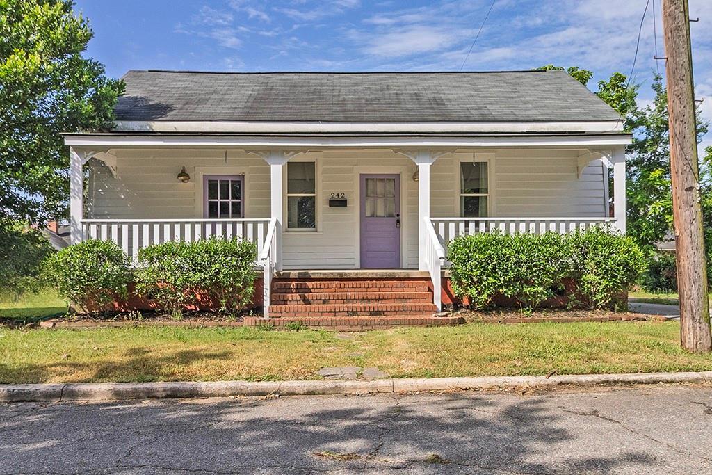 242 Hydrolia St., Macon, GA 31217
