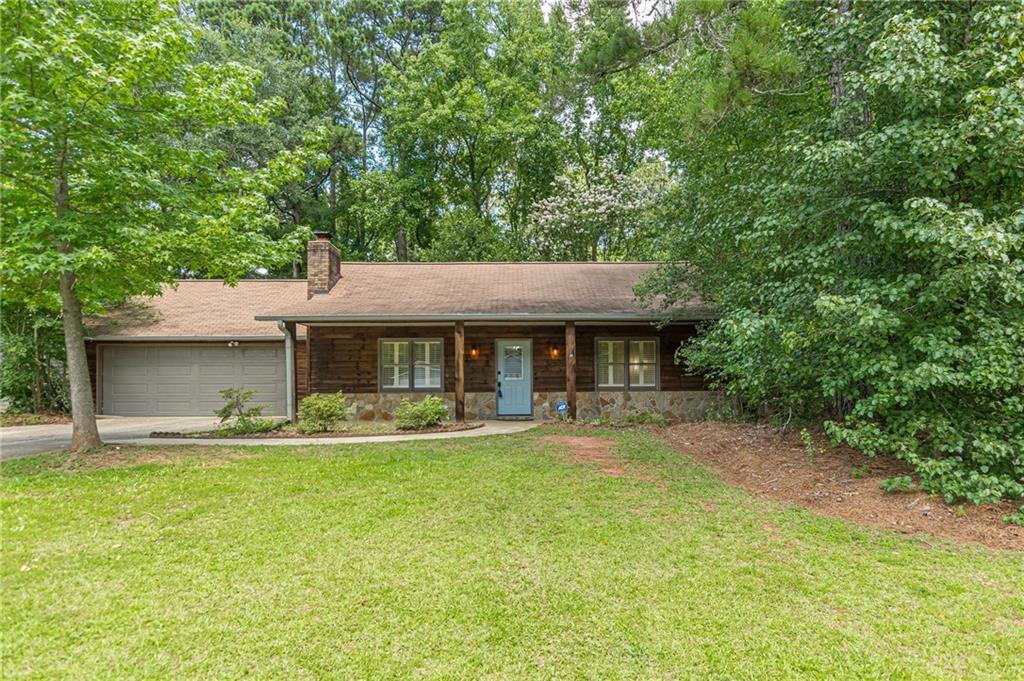 800 Greenwood Tr., Conyers, GA 30094