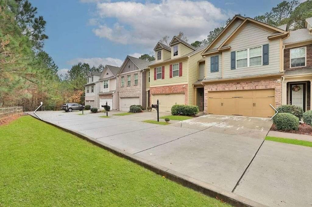 2626 Sardis Chase Ct., Buford, GA 30519