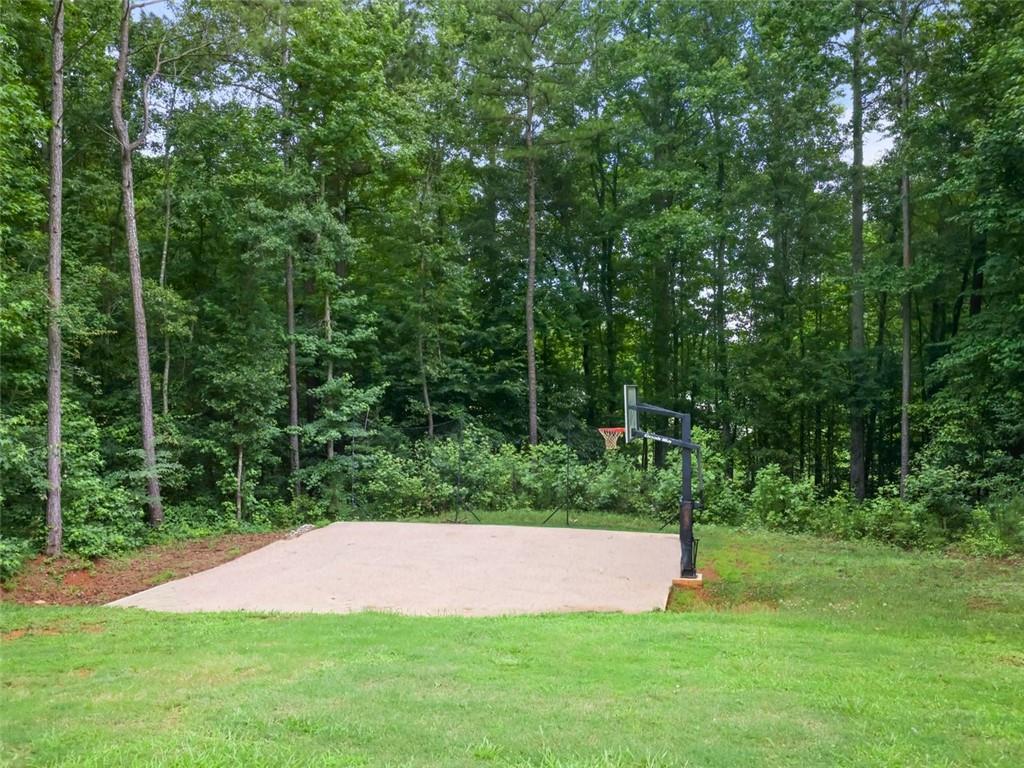 5841 Cobalt Dr., Powder Springs, GA 30127