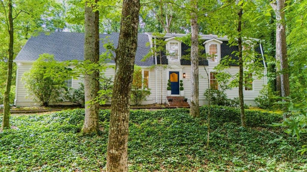245 W Spalding Dr., Atlanta, GA 30328